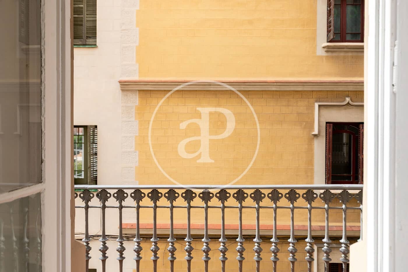 Apartamento de 6 habitaciones en Barcelona ciudad en alquiler - 4.500 € (Ref: 9591255)