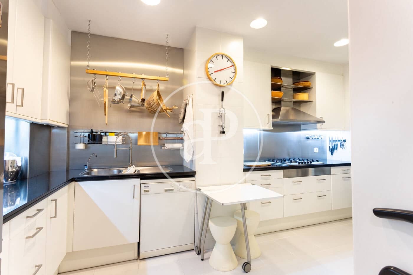 Appartement de 3 chambres à louer à Barcelone ville avec piscine - 5 000 € (Ref: 9596119)