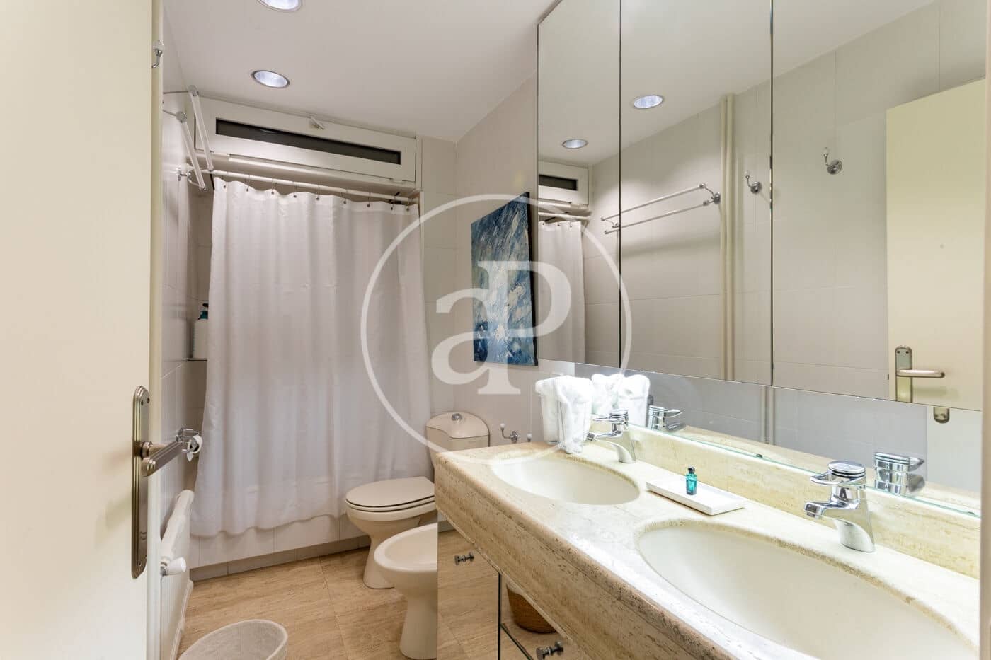 Appartement de 3 chambres à louer à Barcelone ville avec piscine - 5 000 € (Ref: 9596119)