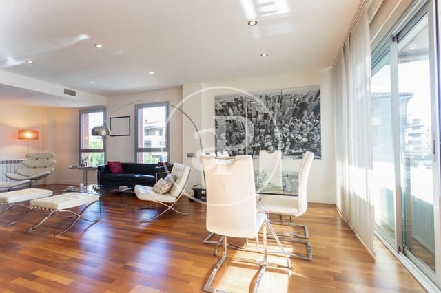 4 soverom Leilighet til salgs i Sant Cugat del Vallès med svømmebasseng - € 889 000 (Ref: 9596120)