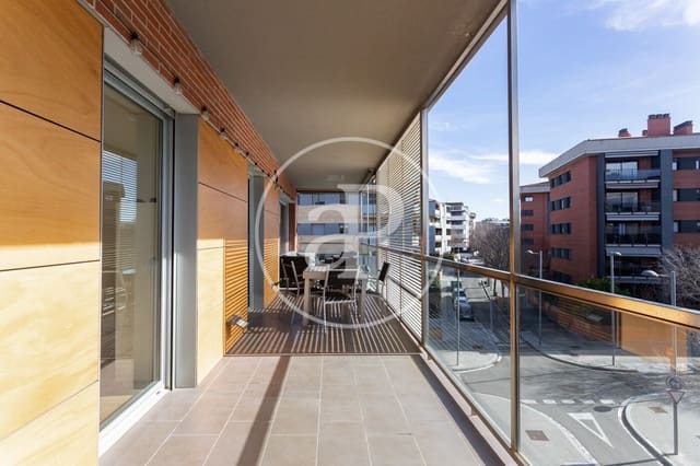 4 soverom Leilighet til salgs i Sant Cugat del Vallès med svømmebasseng - € 889 000 (Ref: 9596120)