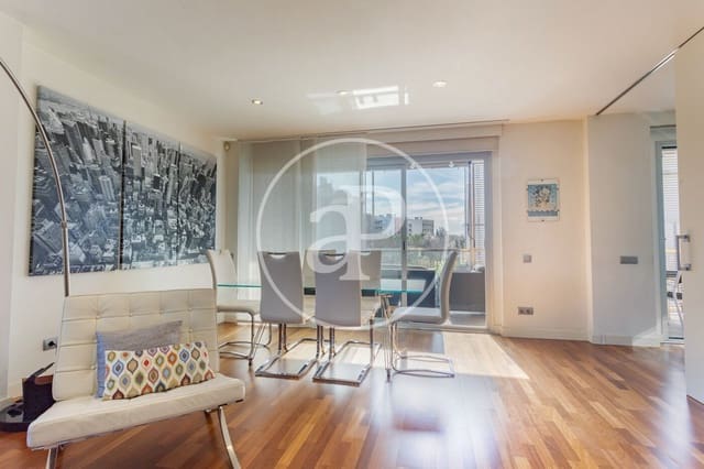 4 soverom Leilighet til salgs i Sant Cugat del Vallès med svømmebasseng - € 889 000 (Ref: 9596120)