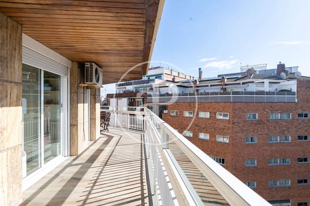 4 camera da letto Appartamento in vendita in El Fort Pienc, Barcelona città - 875.000 € (Rif: 9596121)