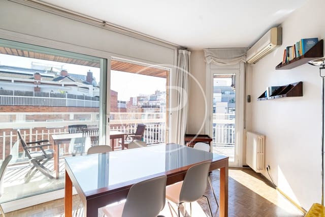 4 camera da letto Appartamento in vendita in El Fort Pienc, Barcelona città - 875.000 € (Rif: 9596121)