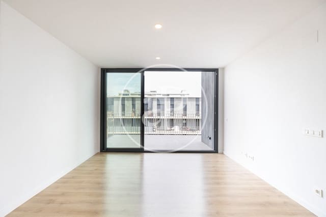 Apartamento de 3 habitaciones en Badalona en alquiler con piscina - 2.472 € (Ref: 9599513)