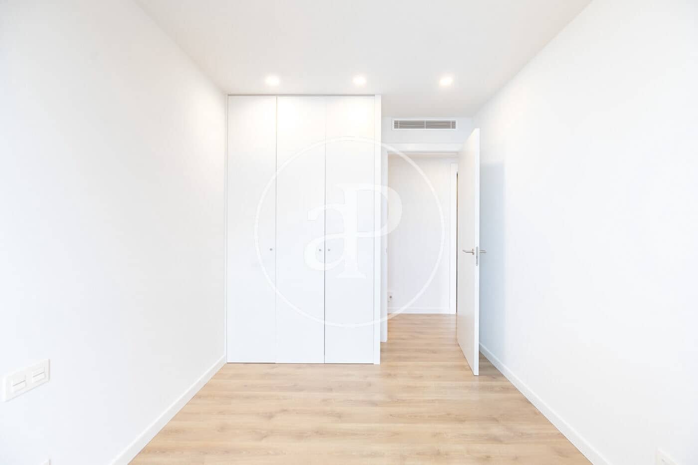 3 bedroom Apartment for rent in Badalona with pool - € 2,472 (Ref: 9599513)