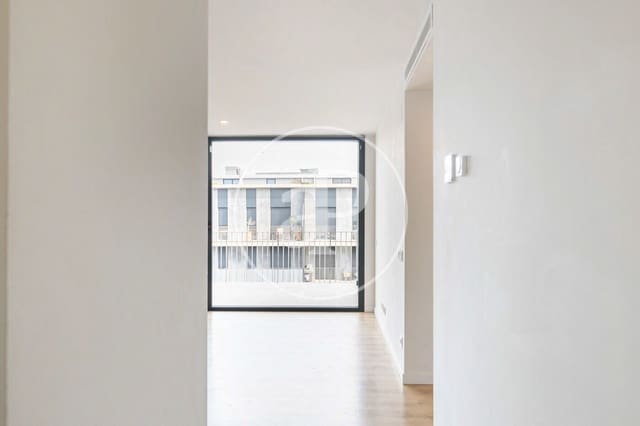 Apartamento de 3 habitaciones en Badalona en alquiler con piscina - 2.472 € (Ref: 9599513)