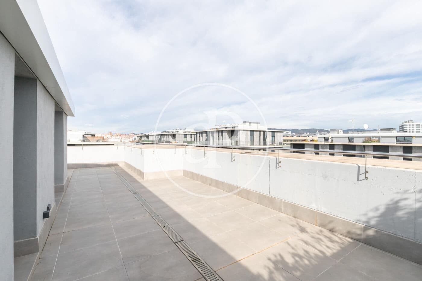 3 bedroom Apartment for rent in Badalona with pool - € 2,472 (Ref: 9599513)