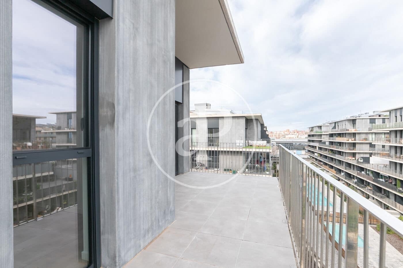 3 bedroom Apartment for rent in Badalona with pool - € 2,472 (Ref: 9599513)