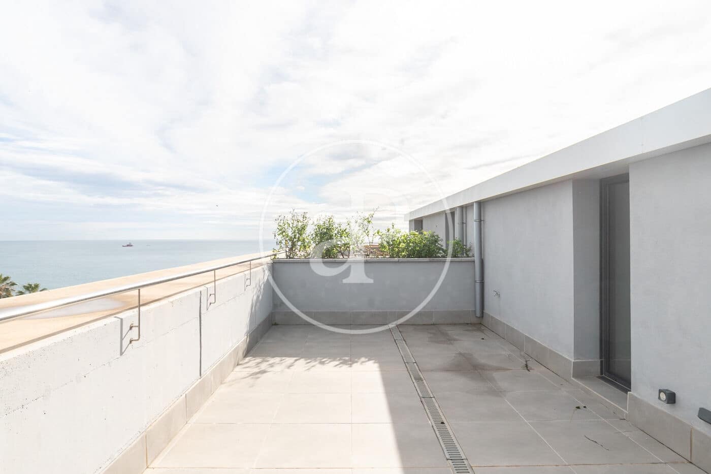 3 bedroom Apartment for rent in Badalona with pool - € 2,472 (Ref: 9599513)