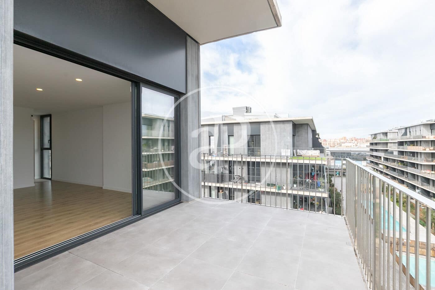 3 bedroom Apartment for rent in Badalona with pool - € 2,472 (Ref: 9599513)