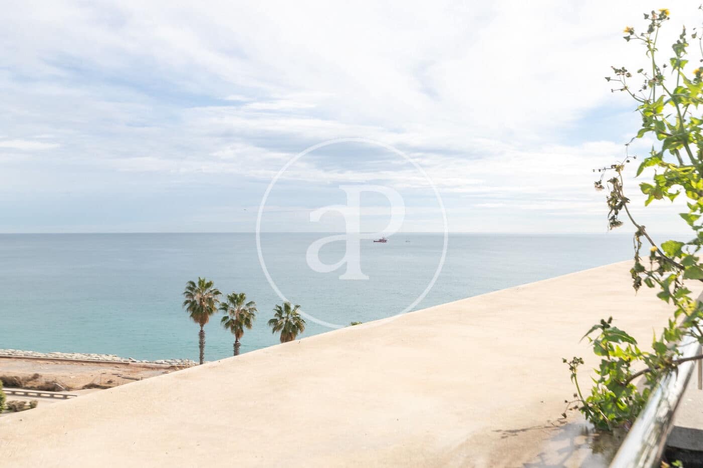 3 bedroom Apartment for rent in Badalona with pool - € 2,472 (Ref: 9599513)