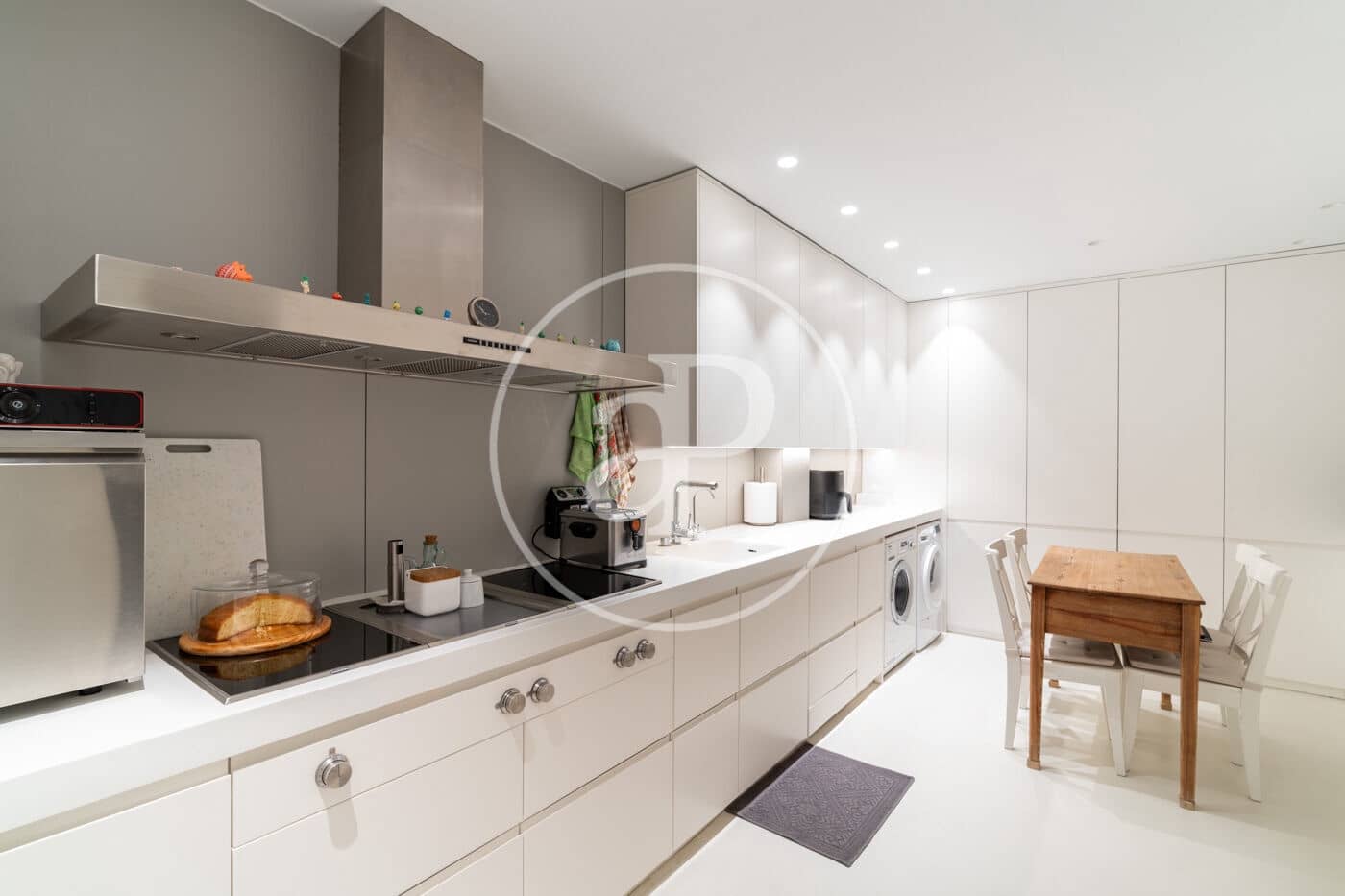 Chalet de 5 habitaciones en Barcelona ciudad en venta - 3.000.000 € (Ref: 9599515)