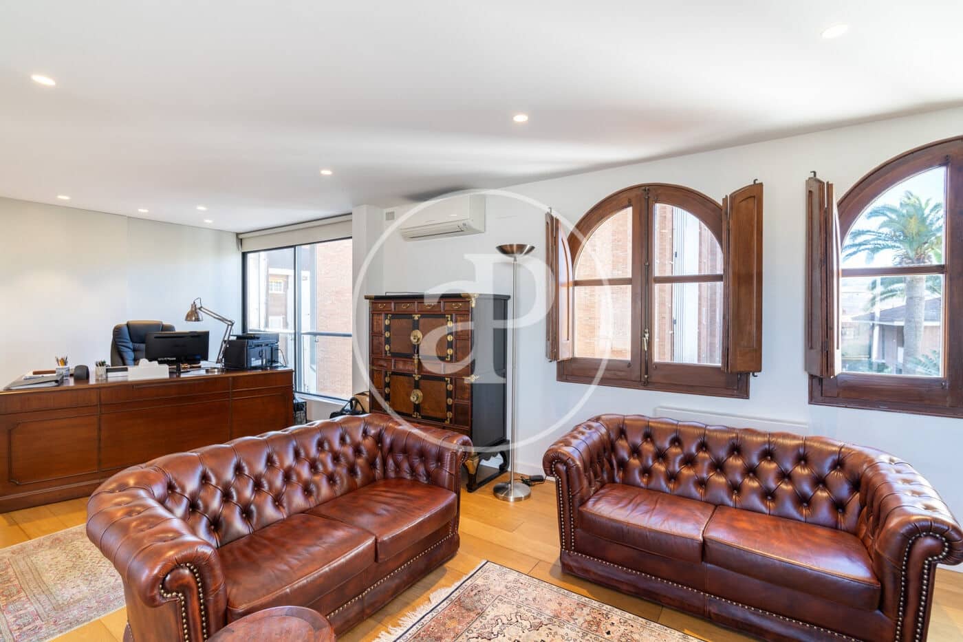 Chalet de 5 habitaciones en Barcelona ciudad en venta - 3.000.000 € (Ref: 9599515)