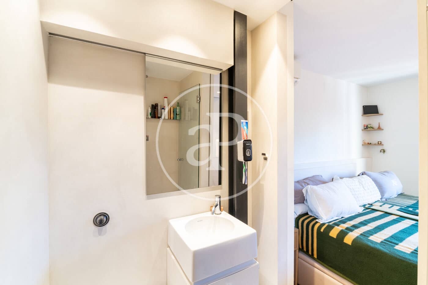 Chalet de 5 habitaciones en Barcelona ciudad en venta - 3.000.000 € (Ref: 9599515)