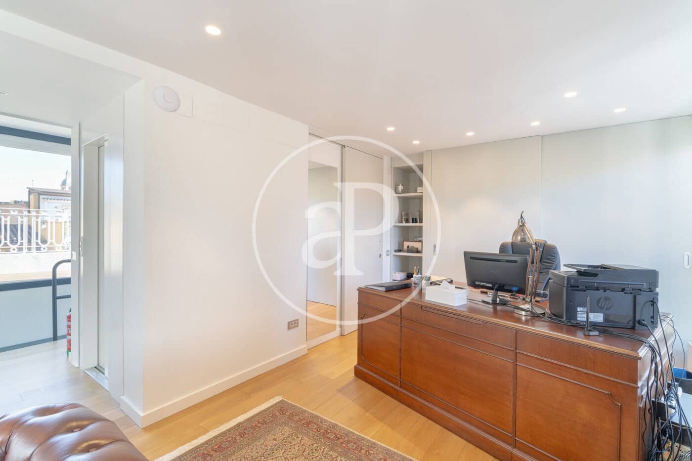 Chalet de 5 habitaciones en Barcelona ciudad en venta - 3.000.000 € (Ref: 9599515)