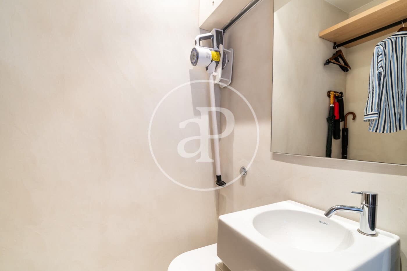 Chalet de 5 habitaciones en Barcelona ciudad en venta - 3.000.000 € (Ref: 9599515)