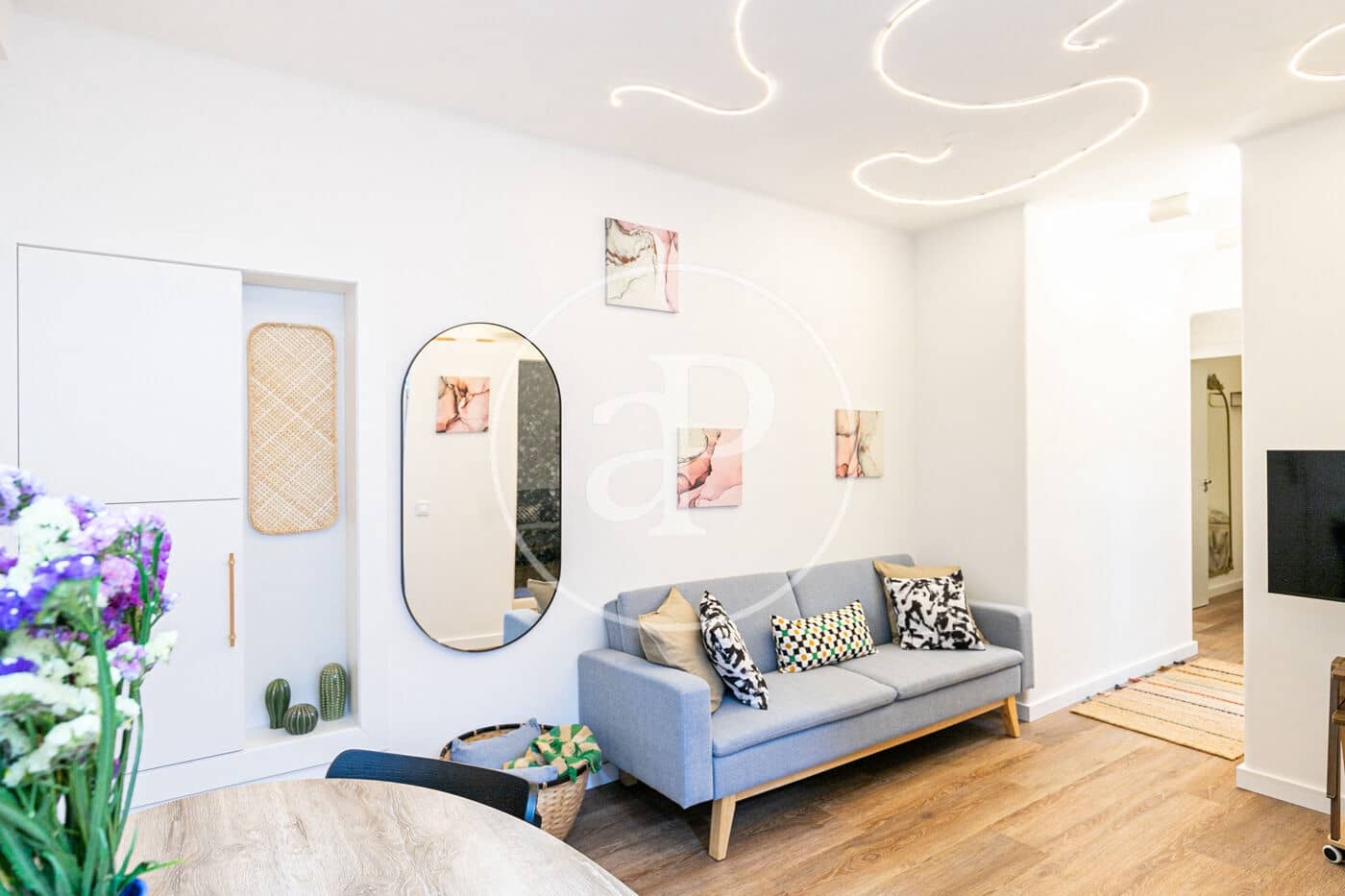 2 soveværelse Lejlighed til salg i Barcelona by - € 260.000 (Ref: 9599516)