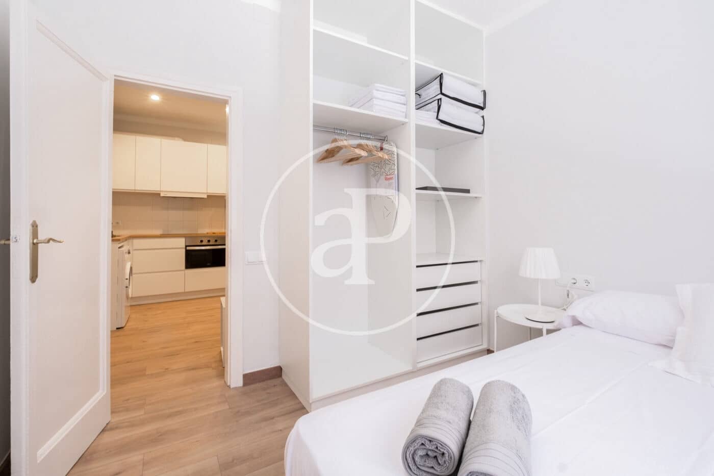 2 bedroom Apartment for rent in Barcelona city - € 1,400 (Ref: 9599518)