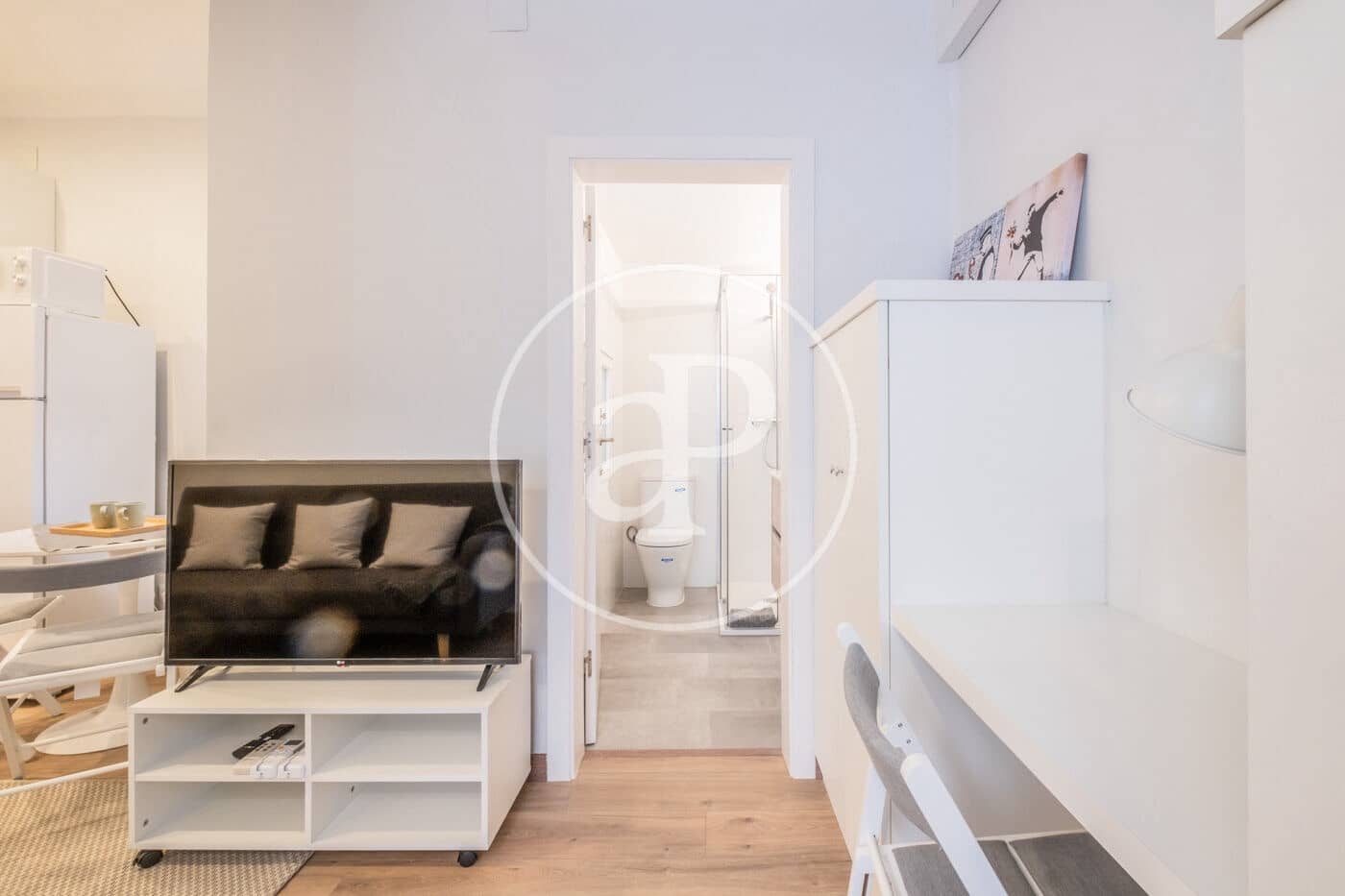 2 bedroom Apartment for rent in Barcelona city - € 1,400 (Ref: 9599518)