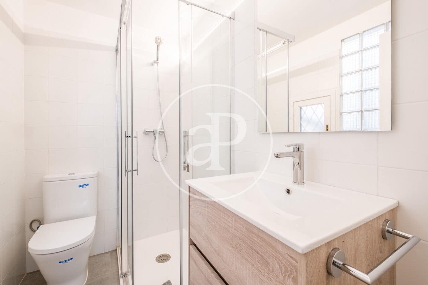 2 bedroom Apartment for rent in Barcelona city - € 1,400 (Ref: 9599518)