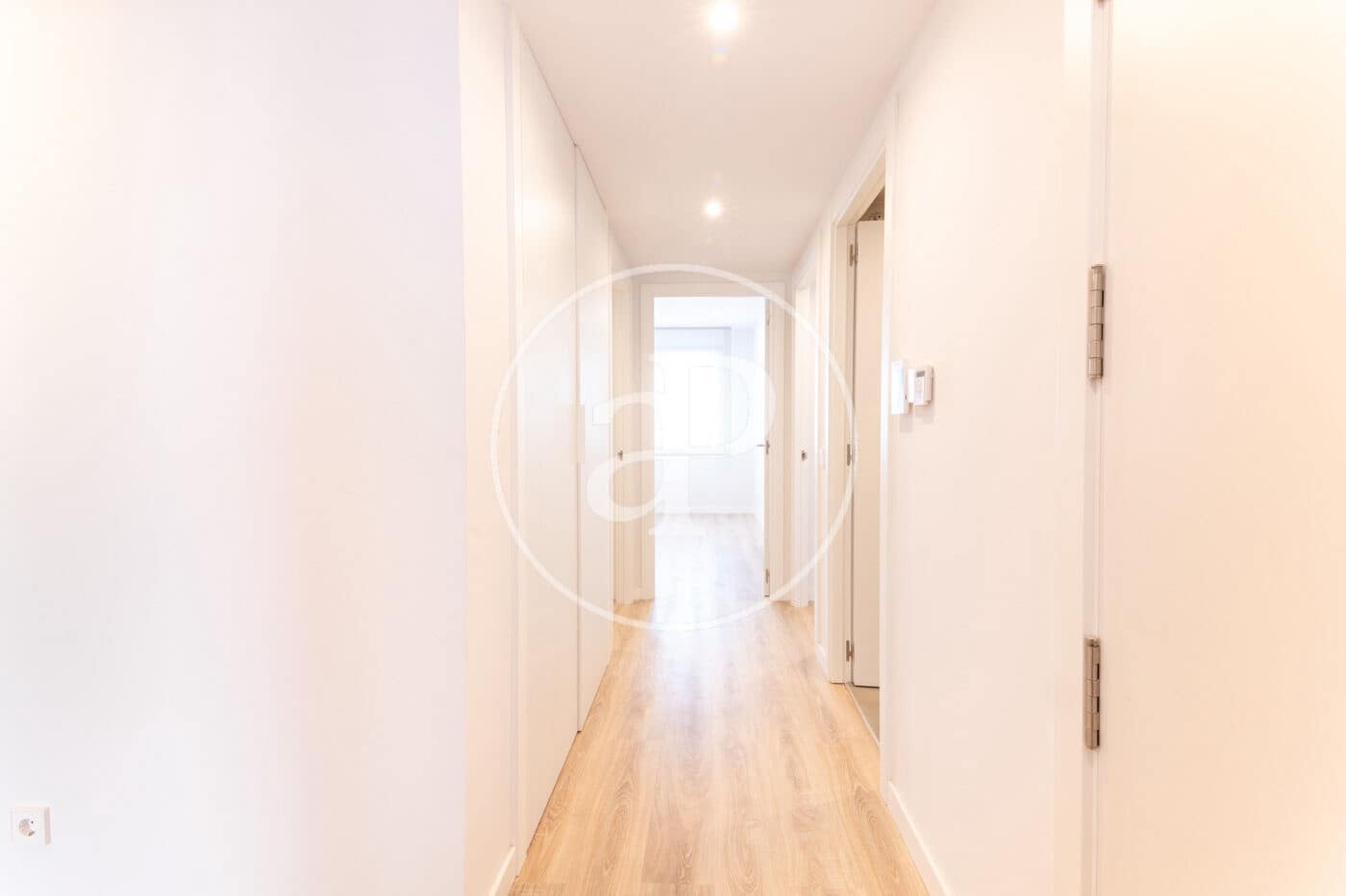 Ático de 3 habitaciones en Sitges en alquiler con piscina - 3.000 € (Ref: 9604955)