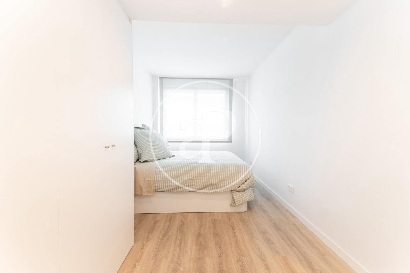 Ático de 3 habitaciones en Sitges en alquiler con piscina - 3.000 € (Ref: 9604955)