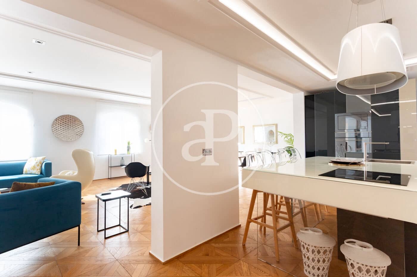 3 bedroom Apartment for rent in Barcelona city - € 3,700 (Ref: 9604957)