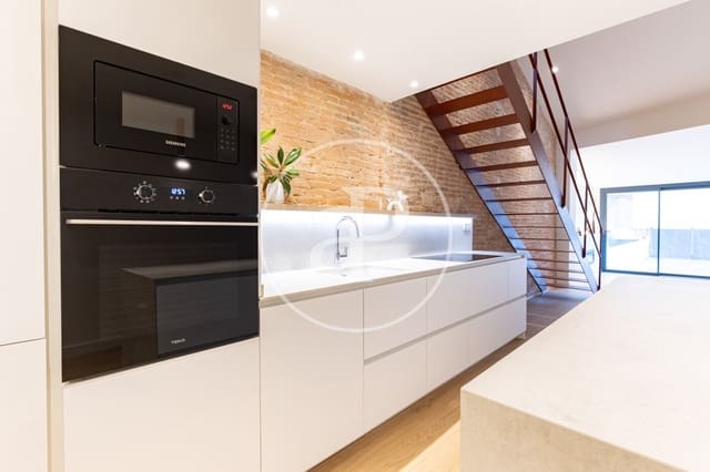 3 soveværelse Villa til salg i Sabadell - € 650.000 (Ref: 9604958)