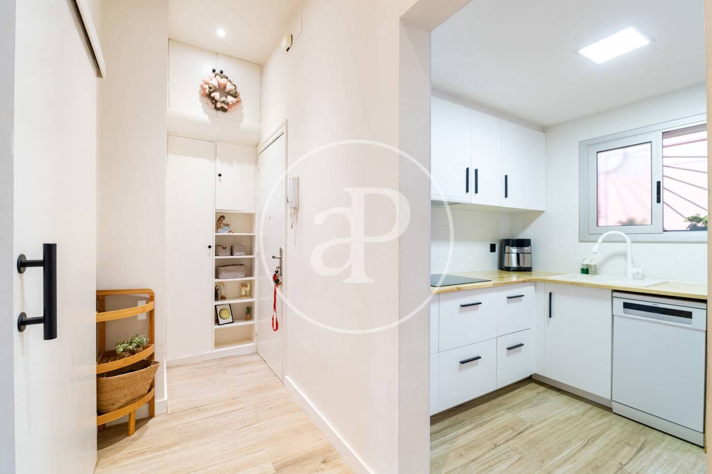 3 chambre Appartement à vendre à Barcelone ville - 490 000 € (Ref: 9608053)