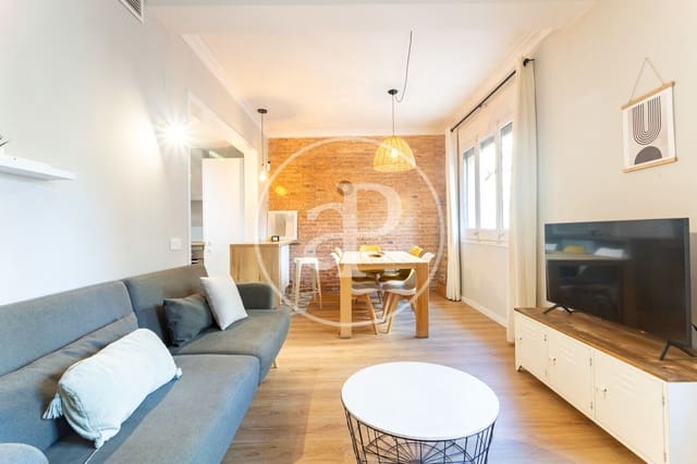 Appartement de 4 chambres à louer à La Sagrada Família, Barcelone ville - 2 300 € (Ref: 9611515)