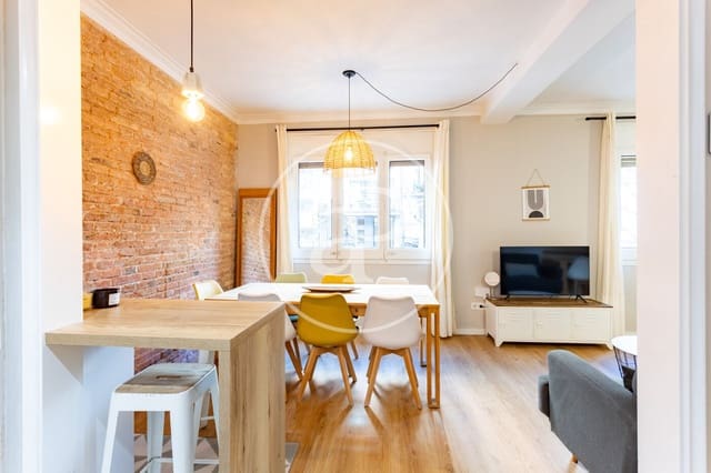 Appartement de 4 chambres à louer à La Sagrada Família, Barcelone ville - 2 300 € (Ref: 9611515)