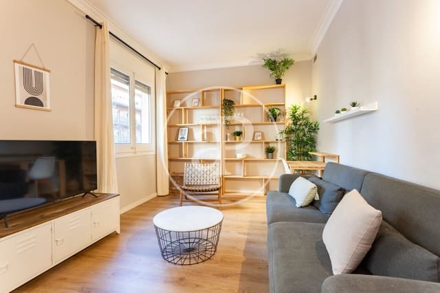 Appartement de 4 chambres à louer à La Sagrada Família, Barcelone ville - 2 300 € (Ref: 9611515)