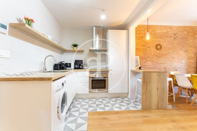 Appartement de 4 chambres à louer à La Sagrada Família, Barcelone ville - 2 300 € (Ref: 9611515)