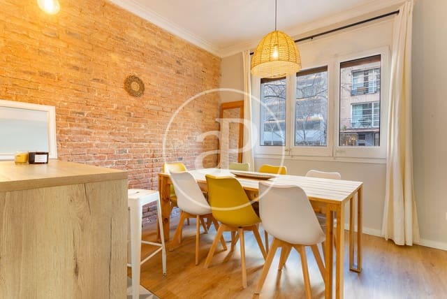 Appartement de 4 chambres à louer à La Sagrada Família, Barcelone ville - 2 300 € (Ref: 9611515)