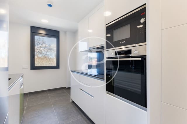 Appartement de 2 chambres à louer à Mira-Sol, Sant Cugat del Vallès - 2 200 € (Ref: 9611516)