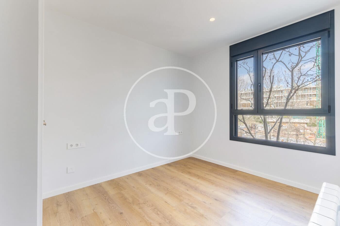 Appartement de 2 chambres à louer à Mira-Sol - 2 200 € (Ref: 9611516)