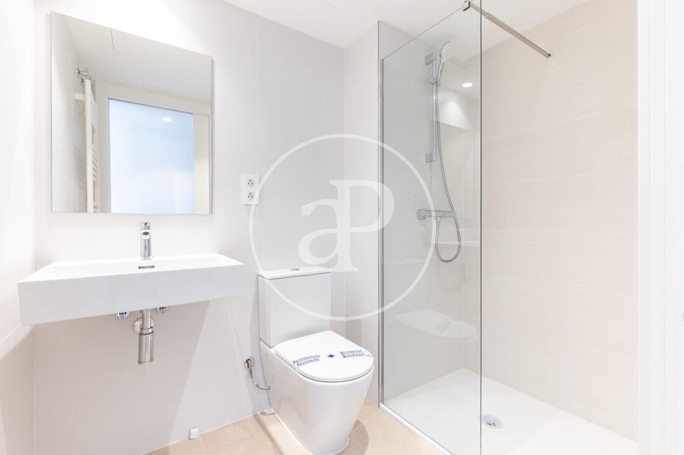 Appartement de 2 chambres à louer à Mira-Sol - 2 200 € (Ref: 9611516)