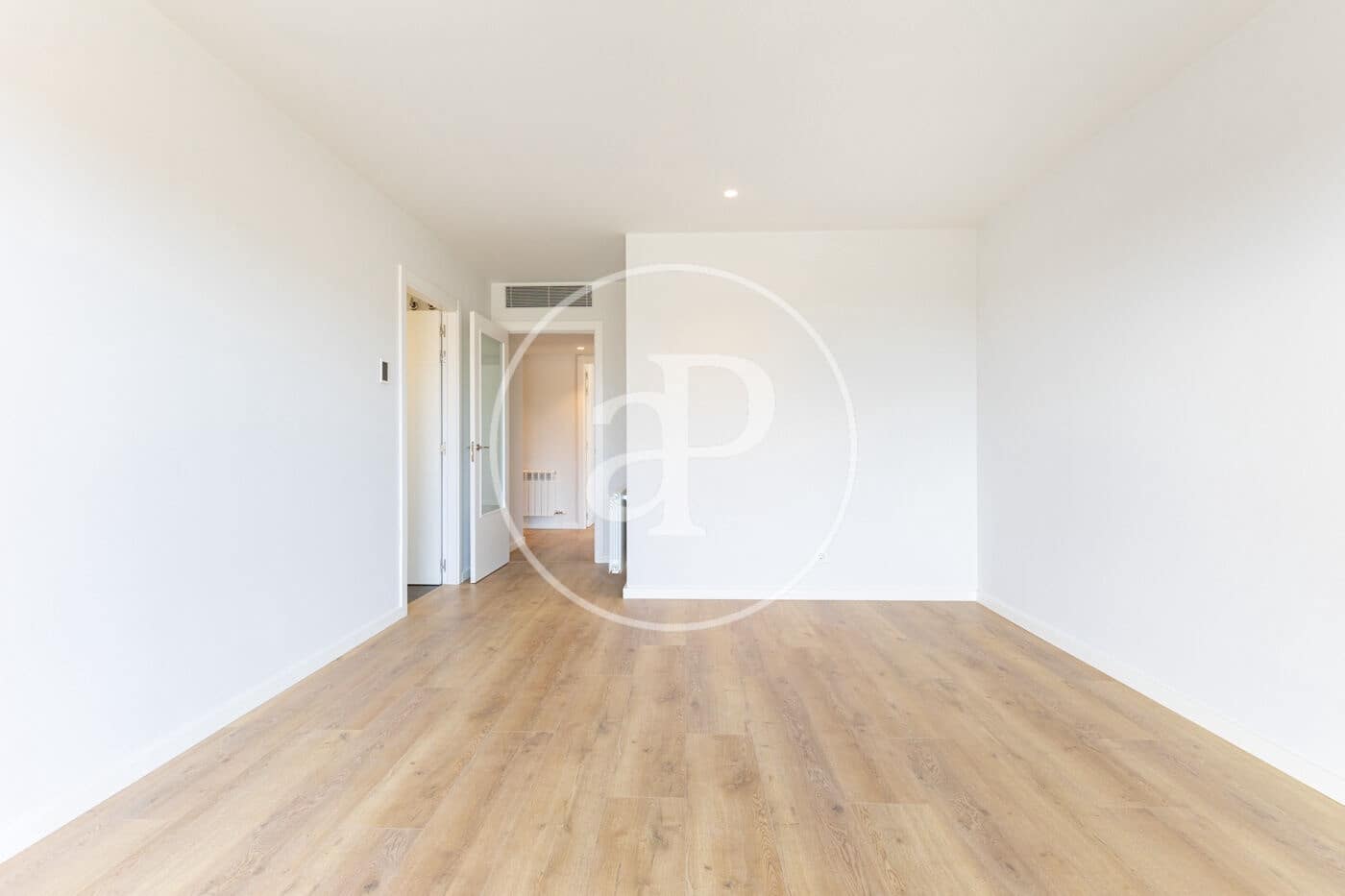 Appartement de 2 chambres à louer à Mira-Sol - 2 200 € (Ref: 9611516)