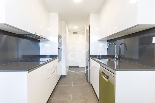 Appartement de 2 chambres à louer à Mira-Sol, Sant Cugat del Vallès - 2 200 € (Ref: 9611516)