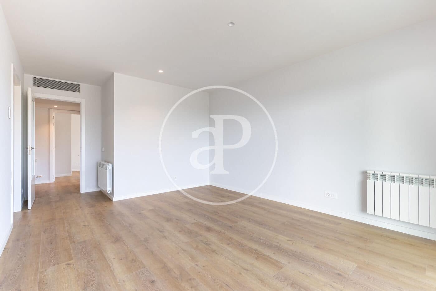 Appartement de 2 chambres à louer à Mira-Sol - 2 200 € (Ref: 9611516)