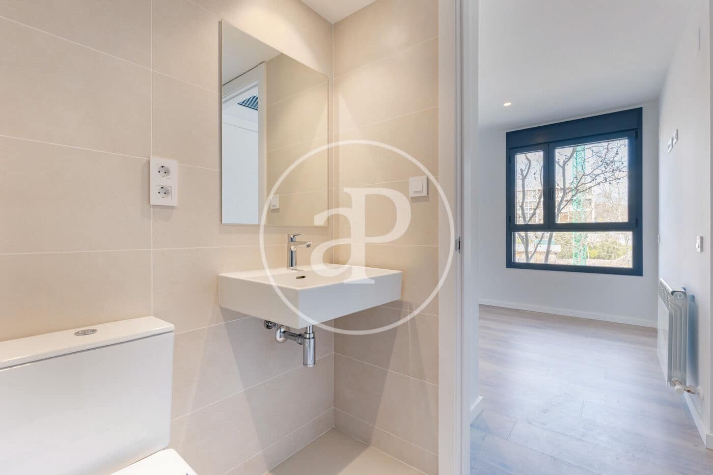 Appartement de 2 chambres à louer à Mira-Sol - 2 200 € (Ref: 9611516)