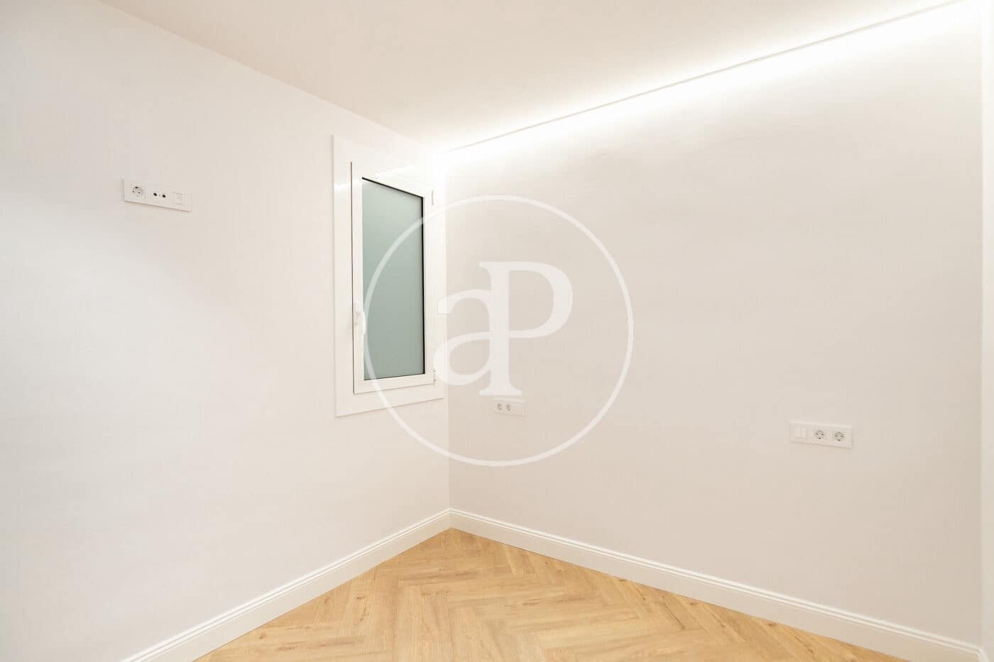 Apartamento de 3 habitaciones en Barcelona ciudad en venta - 640.000 € (Ref: 9611517)