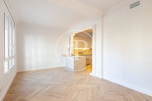 Apartamento de 3 habitaciones en Les Corts, Barcelona ciudad en venta - 640.000 € (Ref: 9611517)