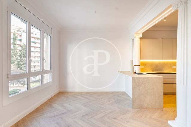 Apartamento de 3 habitaciones en Les Corts, Barcelona ciudad en venta - 640.000 € (Ref: 9611517)