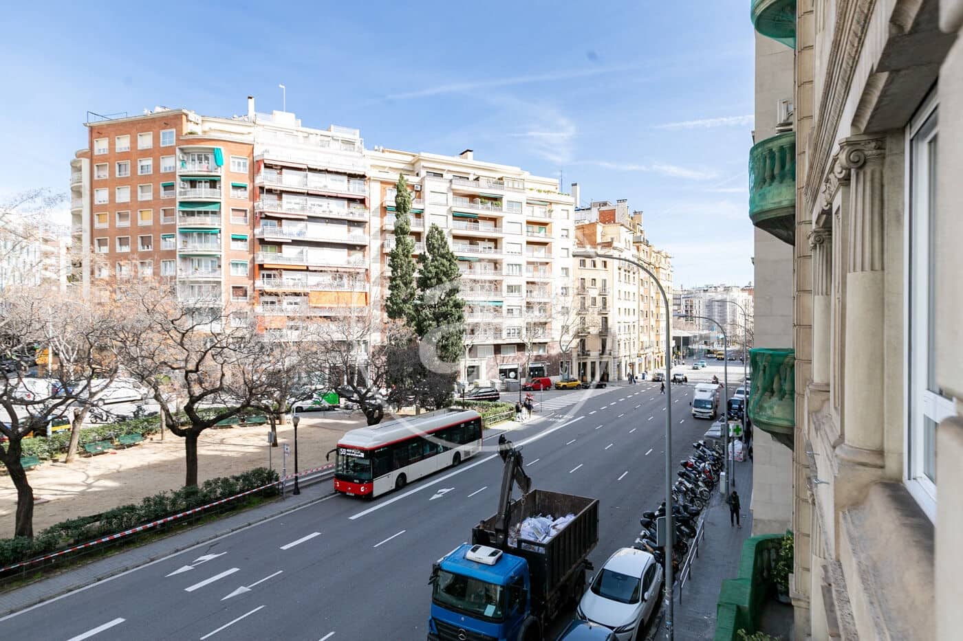 Apartamento de 3 habitaciones en Barcelona ciudad en venta - 640.000 € (Ref: 9611517)