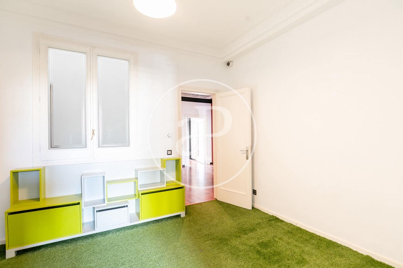 6 bedroom Apartment for sale in Barcelona city - € 1,450,000 (Ref: 9616137)