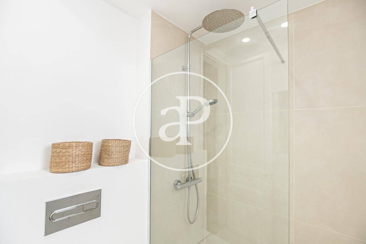 2 sovrum Lägenhet att hyra i Barcelona stad - 1 541 € (Ref: 9616138)