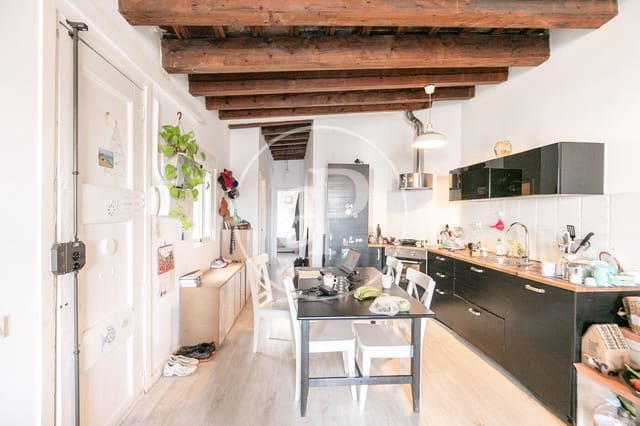 2 soveværelse Lejlighed til salg i El Raval, Barcelona by - € 310.000 (Ref: 9616139)