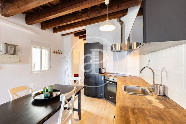 2 makuuhuone Huoneisto myytävänä paikassa El Raval, Barcelona kaupunki - 265 000 € (Ref: 9616139)